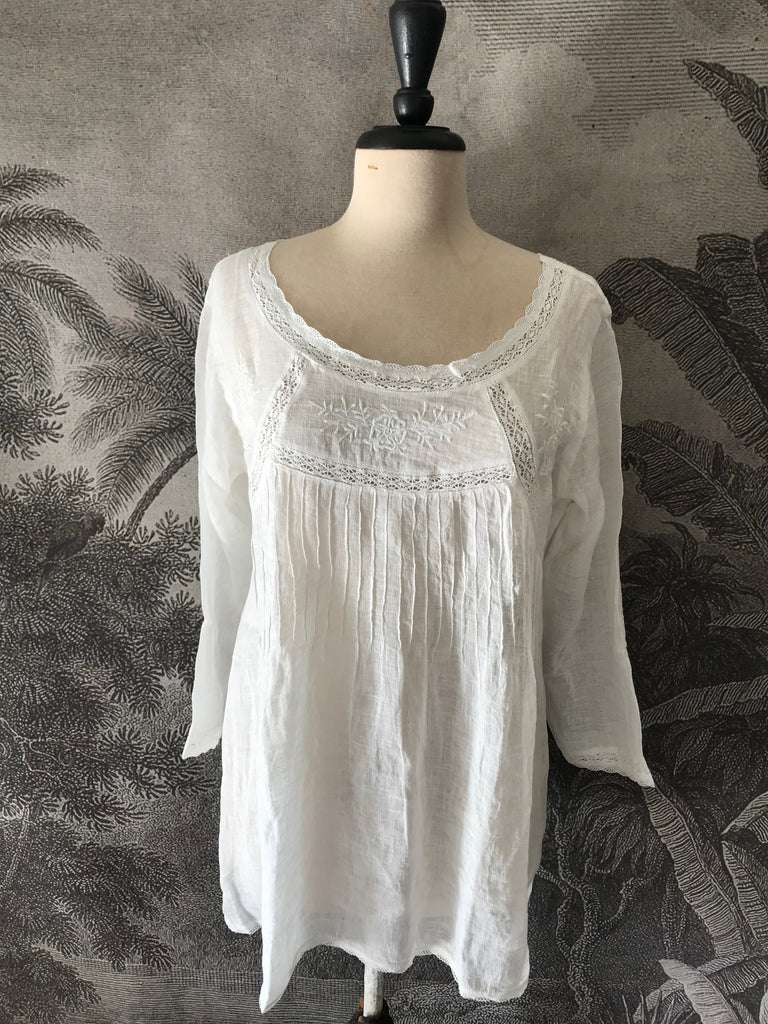 Isla Linen Embroidered Blouse - White